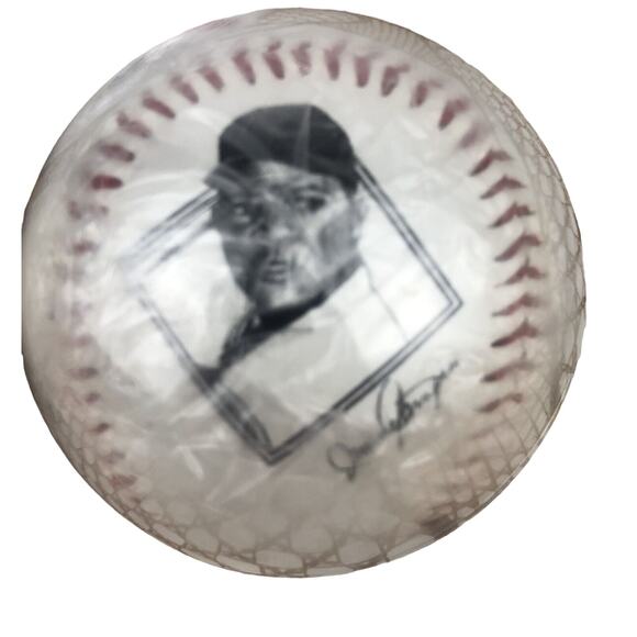 3 Commemorative Edition Baseballs Ken Griffey Jr, Babe Ruth, Willie Mays 1993 - Picture 3 of 8